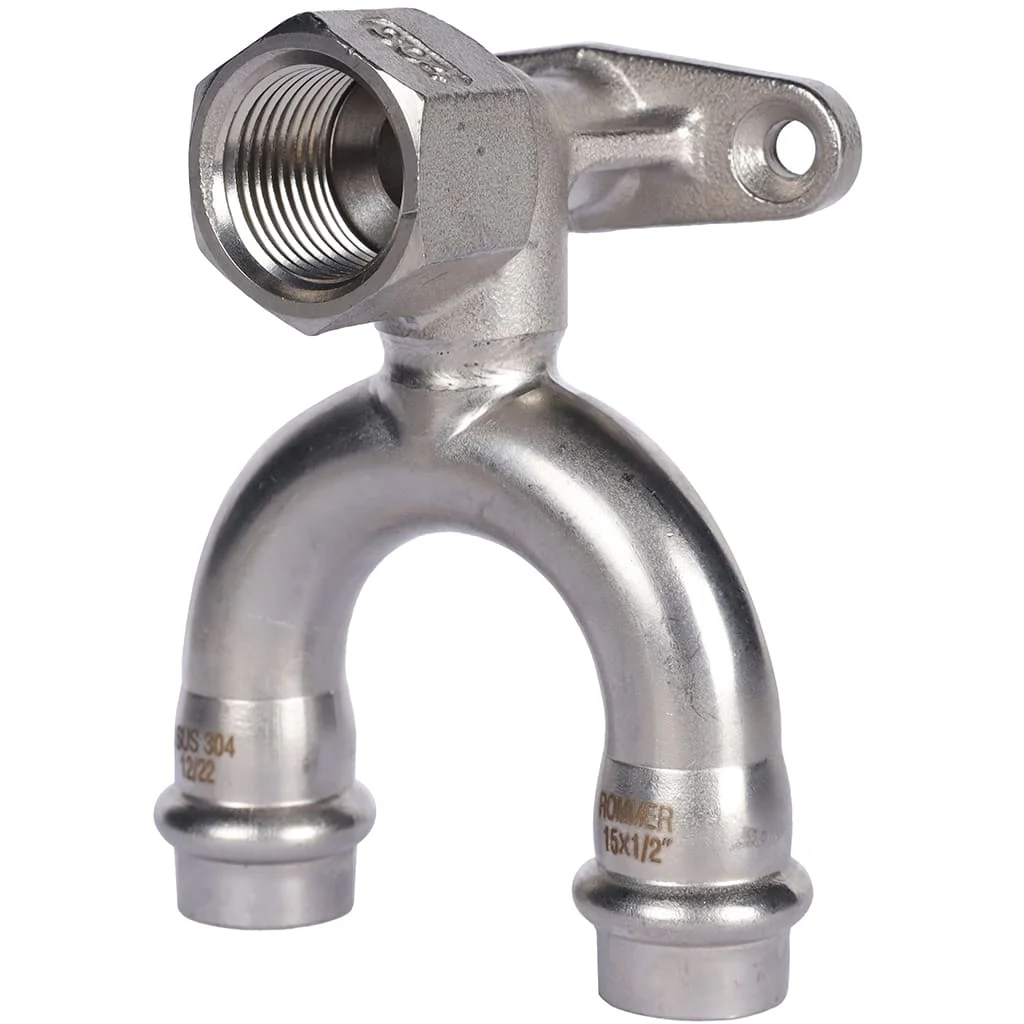 ROMMER RSS-0012-001512 ROMMER Угольник проходной настенный с креплением-ВР, 15х1/2, из нержавеющей стали прессовой ROMMER RSS-0012-001512 ROMMER Угольник проходной настенный с креплением-ВР, 15х1/2, из нержавеющей стали прессовой